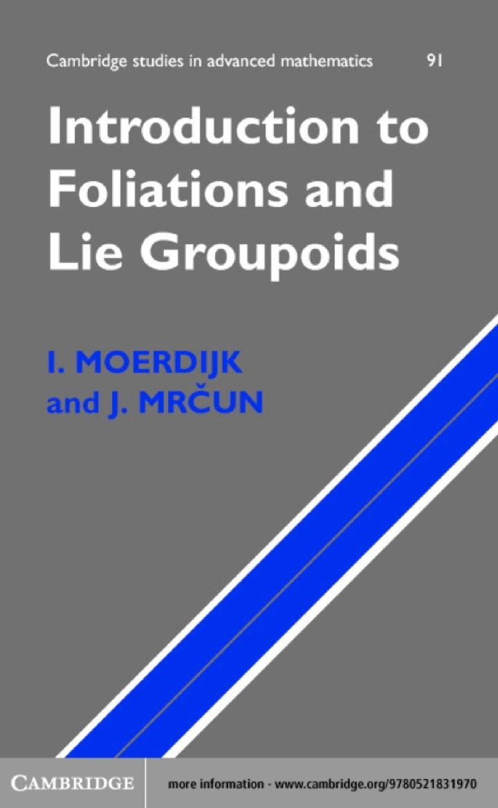 Introduction to Foliations and Lie Groupoids ebook